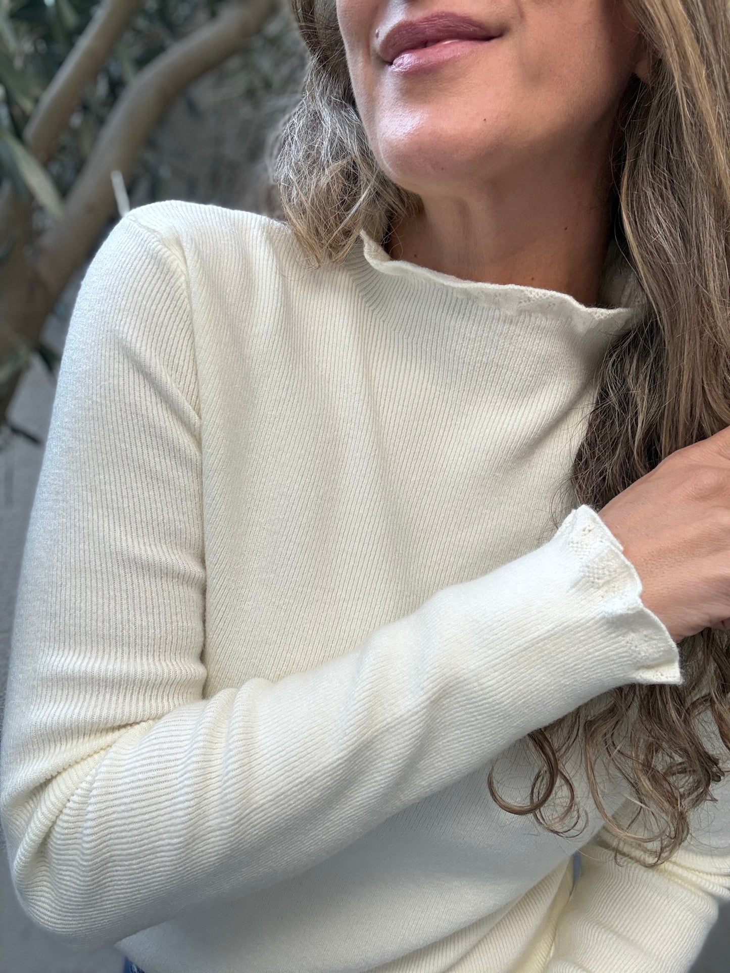 Sweater vuelitos crudo