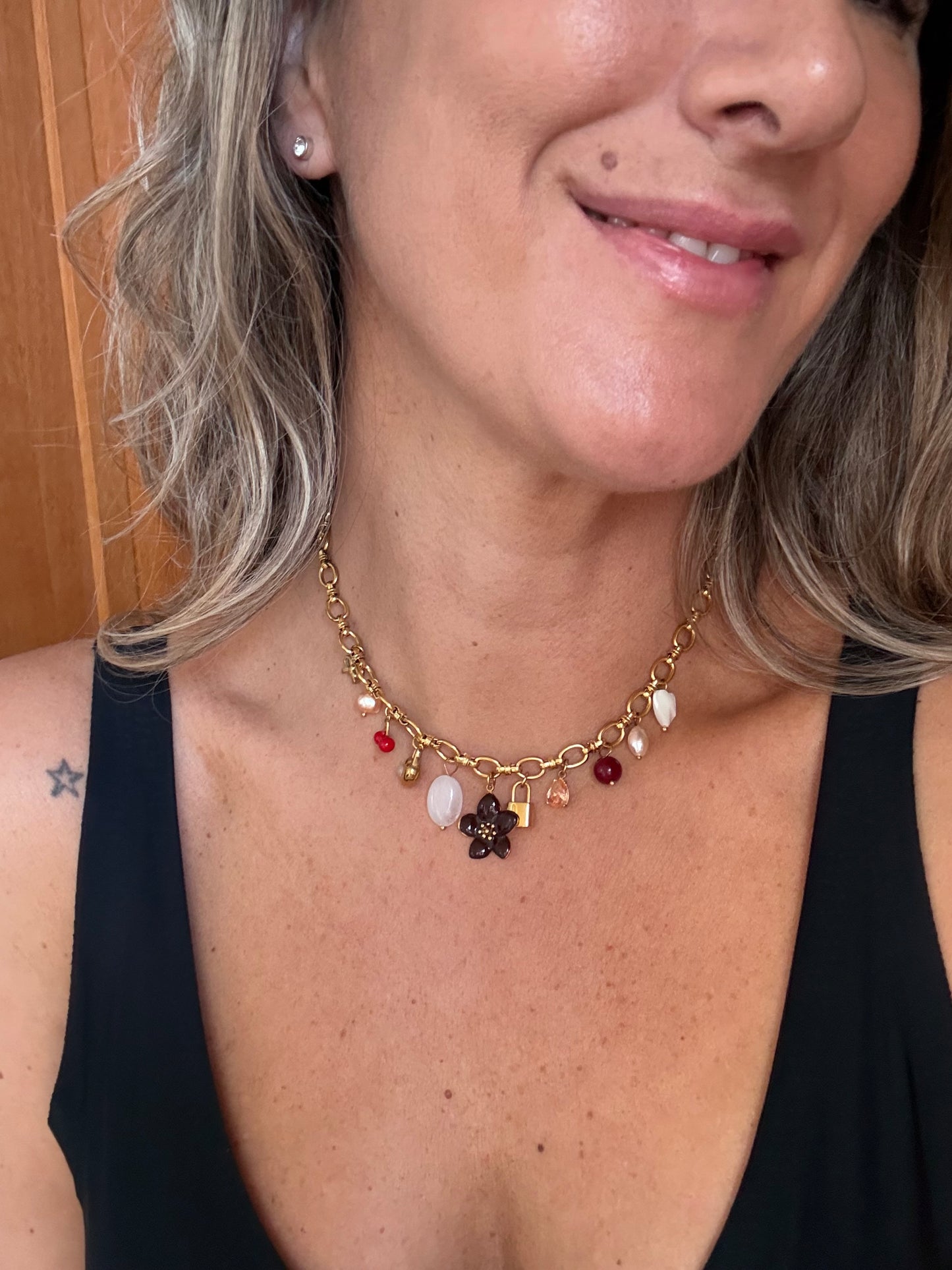Collar chiches