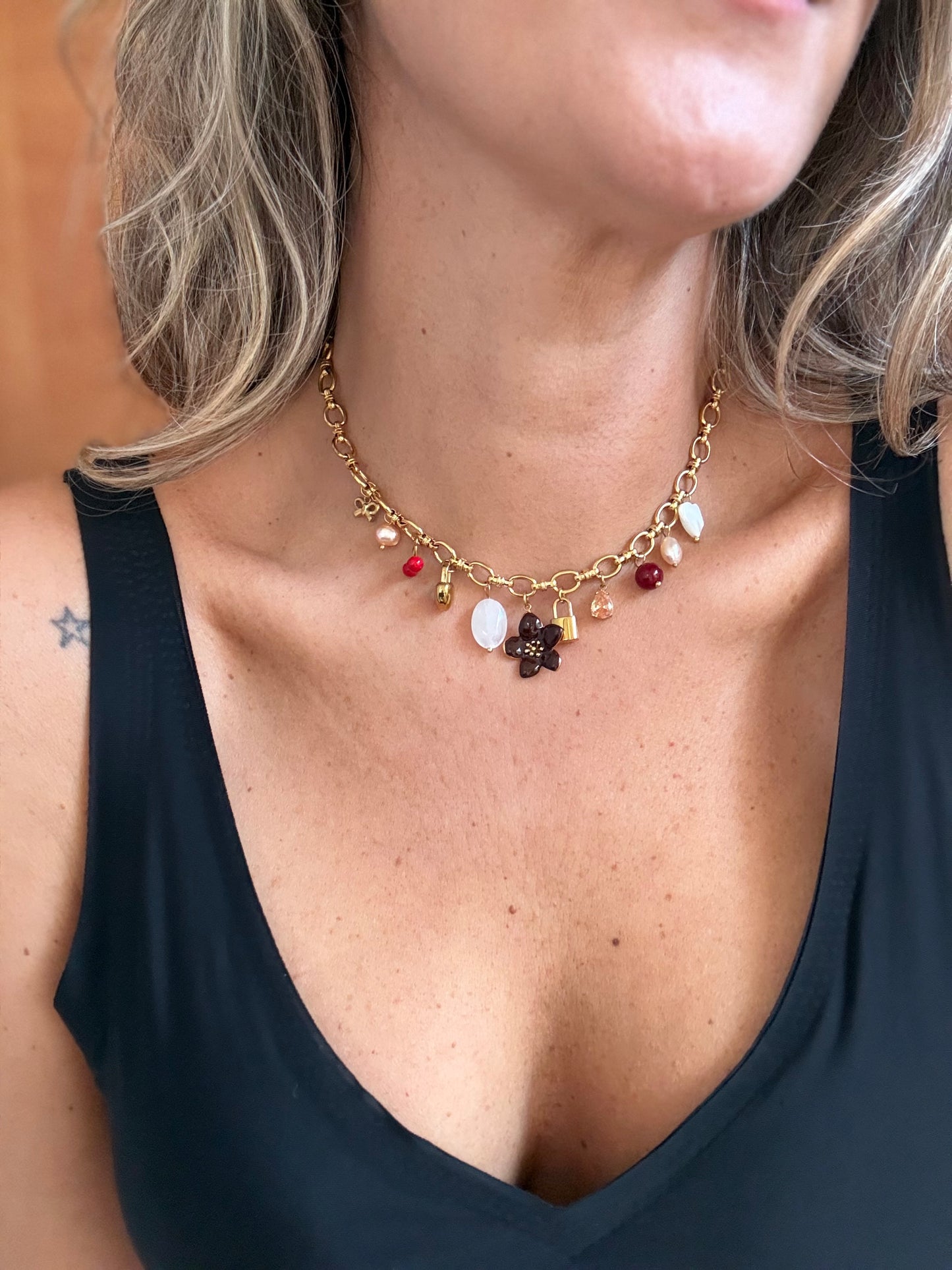 Collar chiches