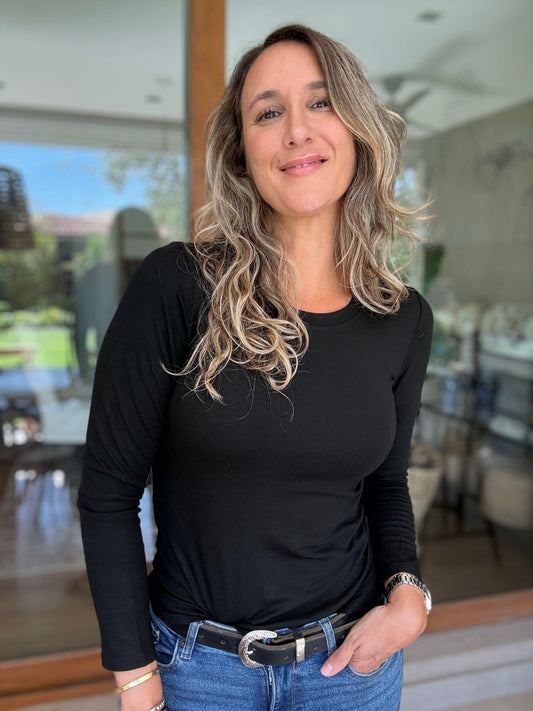 Polera algodón negra