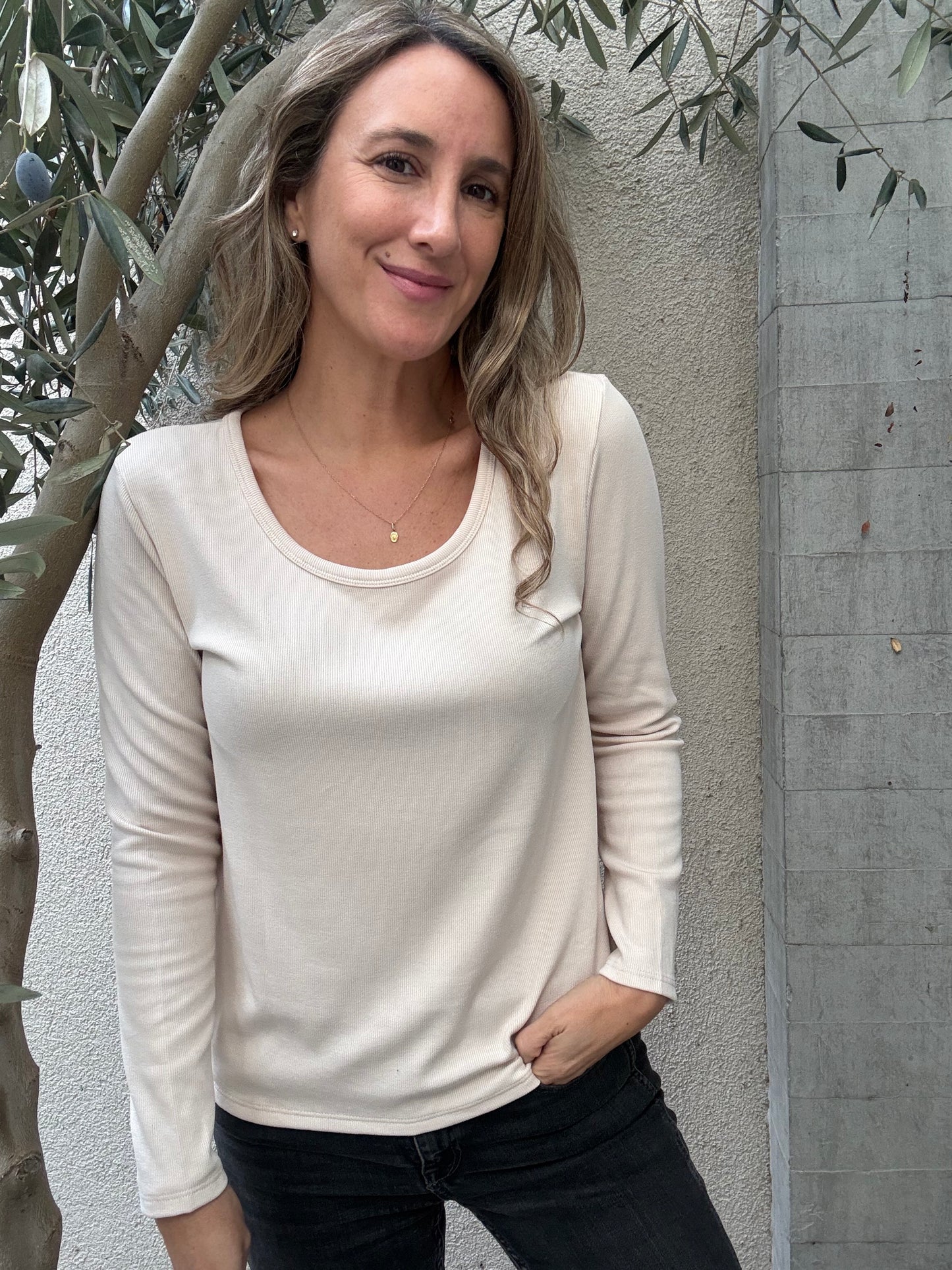 Polera simple microfibra crudo