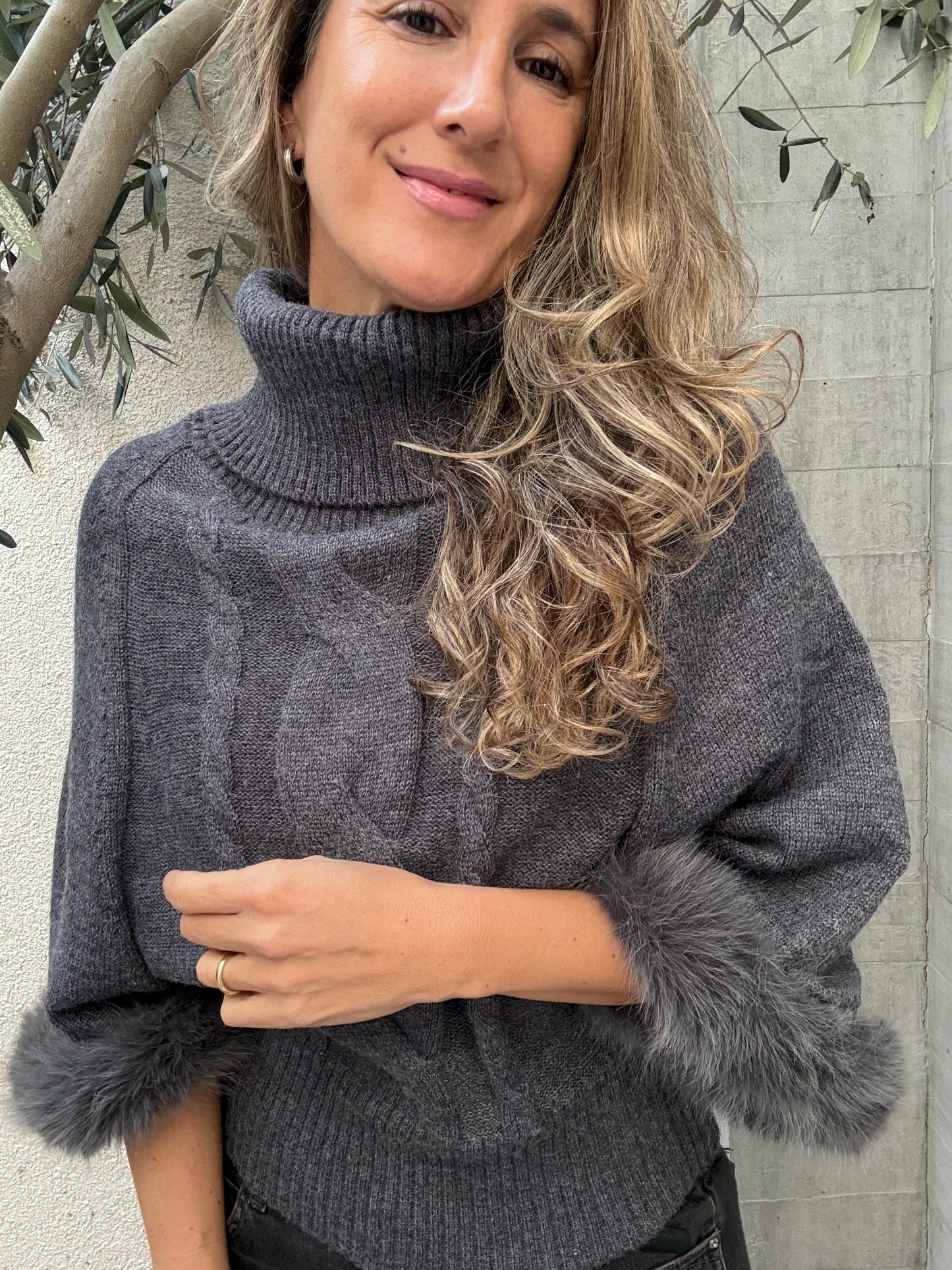 Chaleco/poncho piel